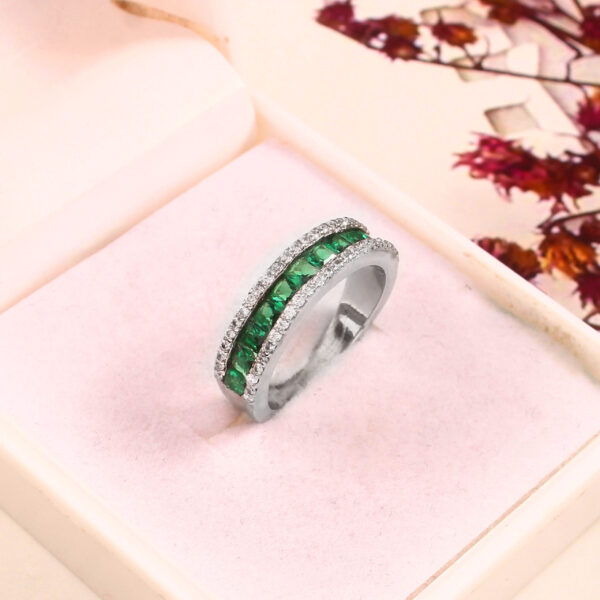 EMERALD BAND