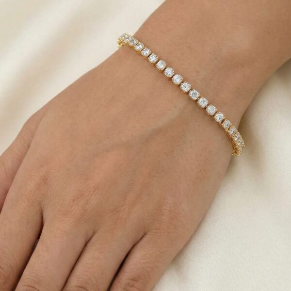 Round Solitaire Tennis Bracelet
